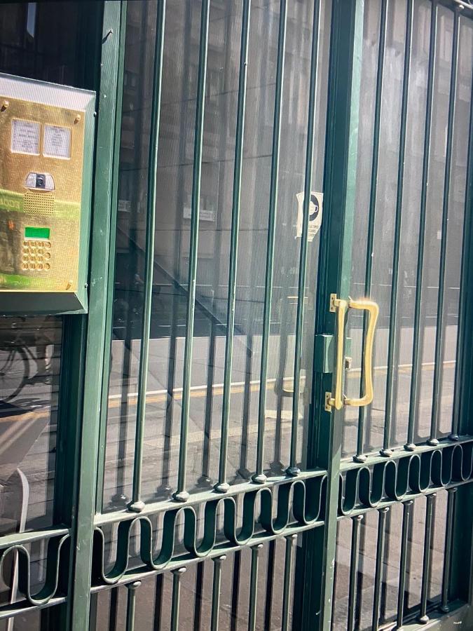 Milano: Incantevole In Pieno Centro - Fancy Yellow