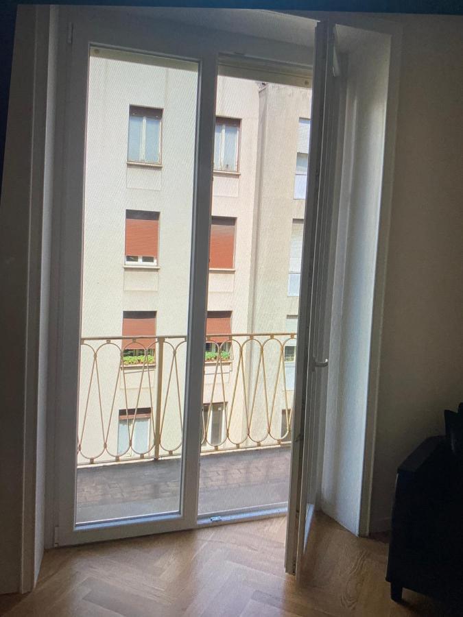 Milano: Incantevole In Pieno Centro - Fancy Yellow Apartment *