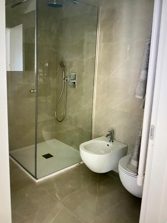 Milano: Incantevole In Pieno Centro - Fancy Yellow Apartment Milan