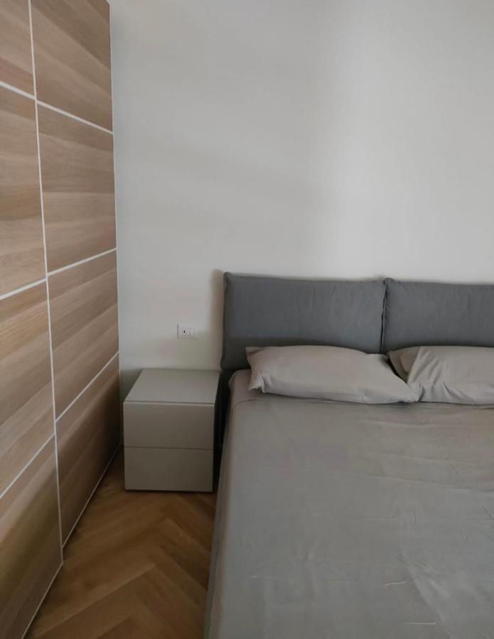 Apartment Milano: Incantevole In Pieno Centro - Fancy Yellow Mailand